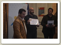 El Sr. Ignacio Fernández de Palleja, recibió su diploma como ganador de una Mención, de manos del Secretario de Turismo de la Intendencia, Sr. Daniel Fernández